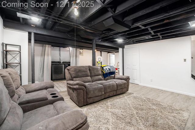 43607 Ryegate Street, Canton Charter Township, MI 48187