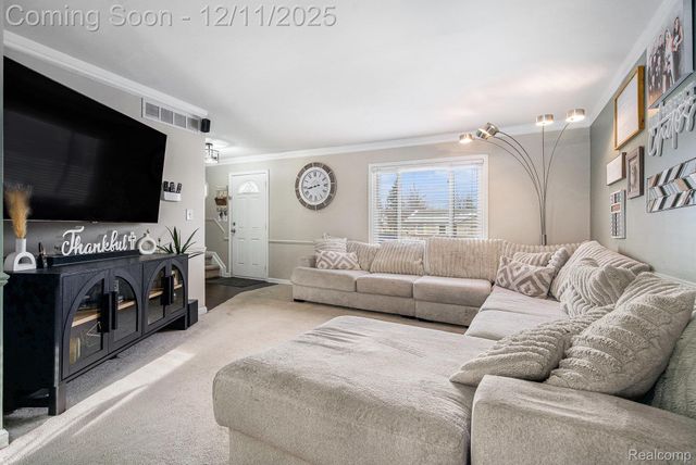 43607 Ryegate Street, Canton Charter Township, MI 48187