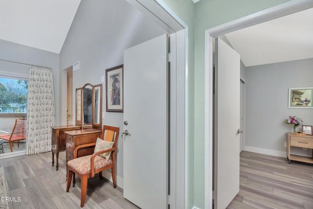 210 E Walnut Avenue J, Monrovia, CA 91016