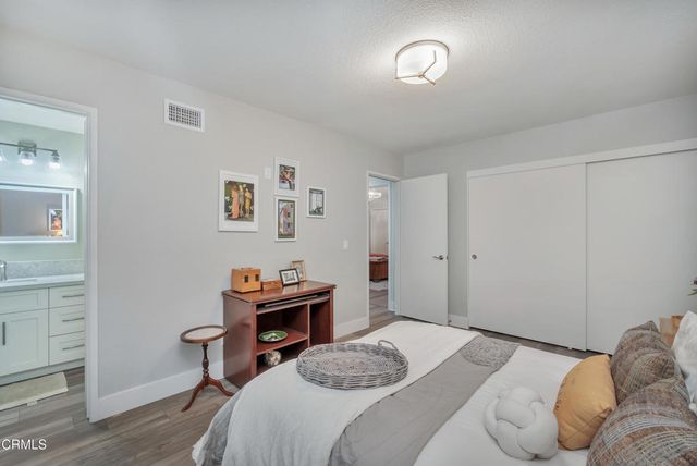 210 E Walnut Avenue J, Monrovia, CA 91016