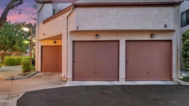 210 E Walnut Avenue J, Monrovia, CA 91016