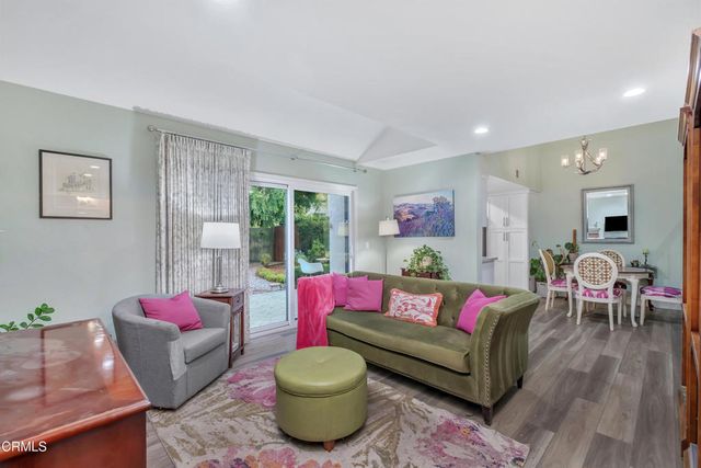 210 E Walnut Avenue J, Monrovia, CA 91016