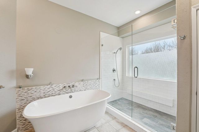 2918 Winchester DR, Round Rock, TX 78665