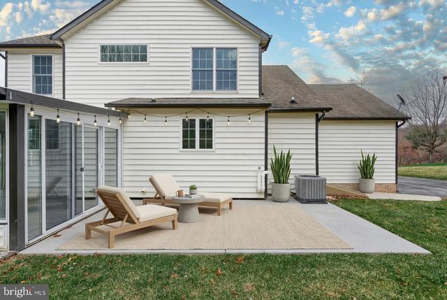 14 KRATZ RD, Shrewsbury, PA 17361