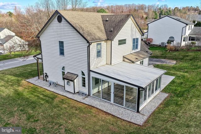 14 KRATZ RD, Shrewsbury, PA 17361