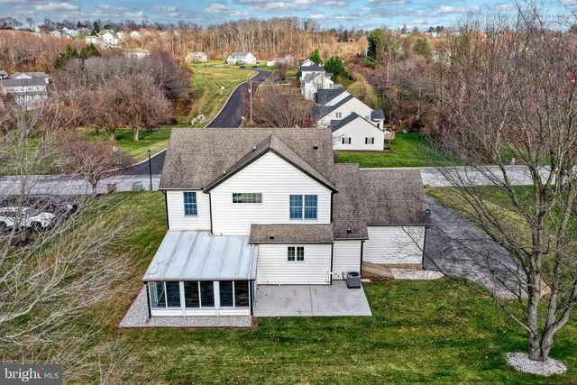 14 KRATZ RD, Shrewsbury, PA 17361