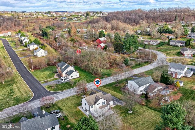 14 KRATZ RD, Shrewsbury, PA 17361