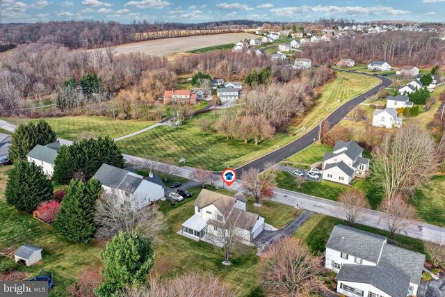 14 KRATZ RD, Shrewsbury, PA 17361