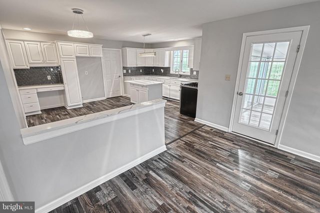 14 KRATZ RD, Shrewsbury, PA 17361