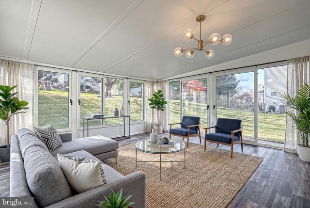 14 KRATZ RD, Shrewsbury, PA 17361