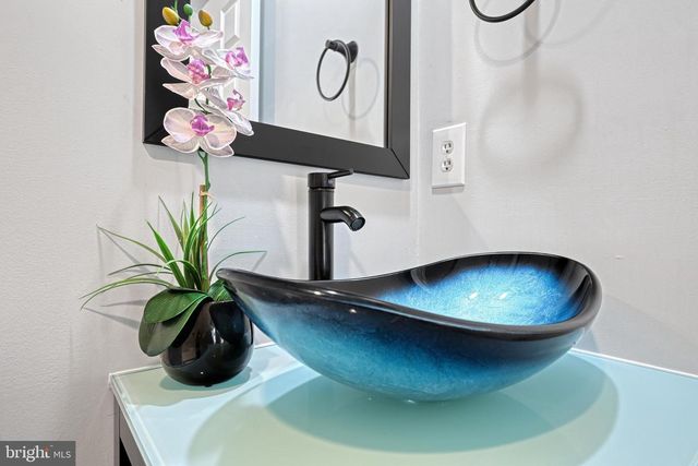 14 KRATZ RD, Shrewsbury, PA 17361