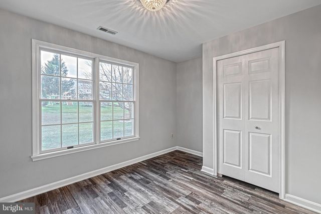 14 KRATZ RD, Shrewsbury, PA 17361