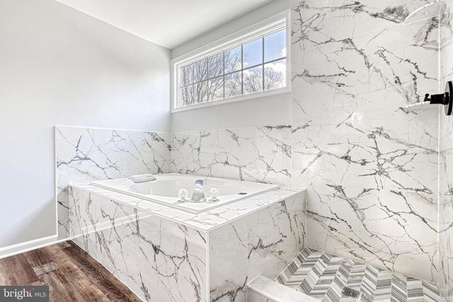 14 KRATZ RD, Shrewsbury, PA 17361