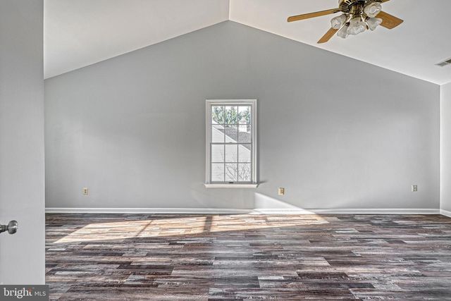 14 KRATZ RD, Shrewsbury, PA 17361