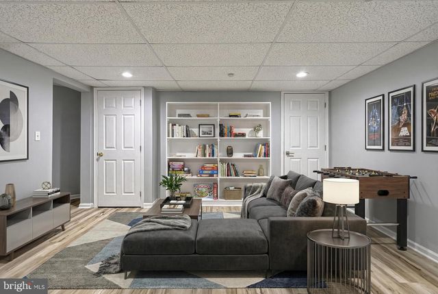 14 KRATZ RD, Shrewsbury, PA 17361