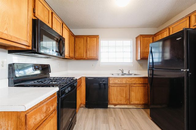 12311 Patron DR B, Austin, TX 78758