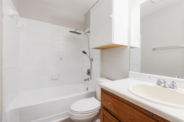 12311 Patron DR B, Austin, TX 78758