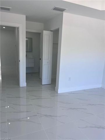 1112 12th ST, Lehigh Acres, FL 33972