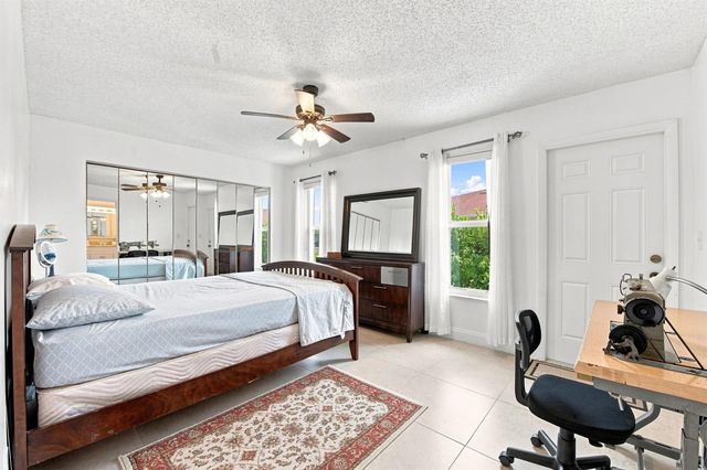 4830 NW 4th Street A, Delray Beach, FL 33445
