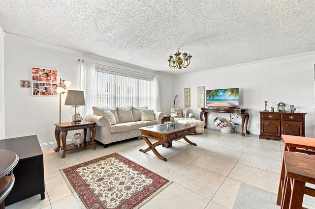 4830 NW 4th Street A, Delray Beach, FL 33445