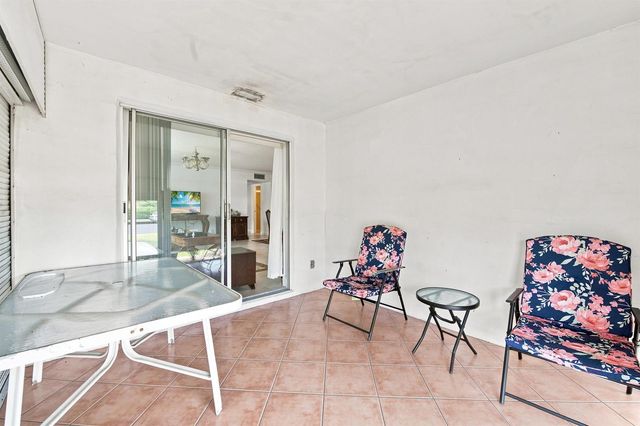 4830 NW 4th Street A, Delray Beach, FL 33445