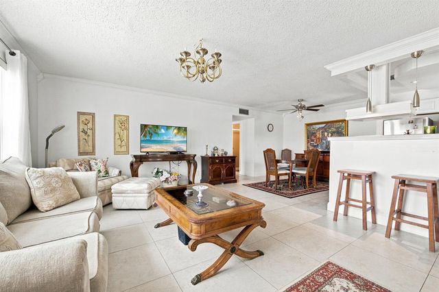 4830 NW 4th Street A, Delray Beach, FL 33445