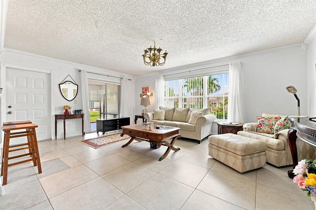 4830 NW 4th Street A, Delray Beach, FL 33445