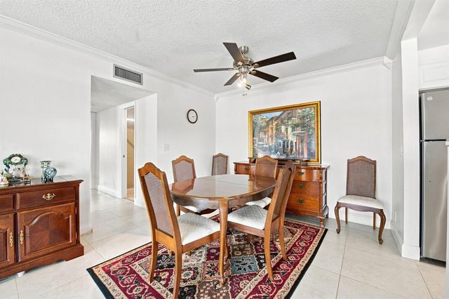4830 NW 4th Street A, Delray Beach, FL 33445