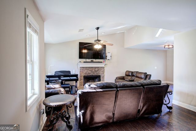 492 Beason Road SE, Calhoun, GA 30701