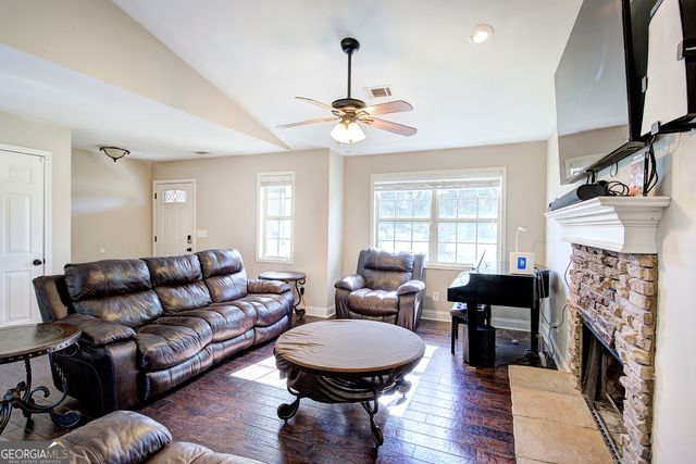 492 Beason Road SE, Calhoun, GA 30701