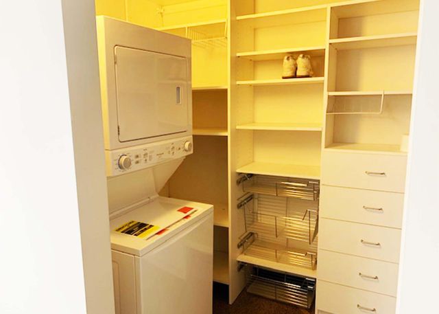 350 Saint Peter Street 608, Saint Paul, MN 55102