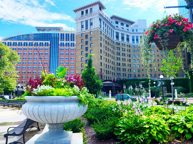 350 Saint Peter Street 608, Saint Paul, MN 55102