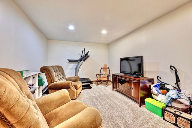 209 Clay Ridge Road, Alexandria, KY 41001