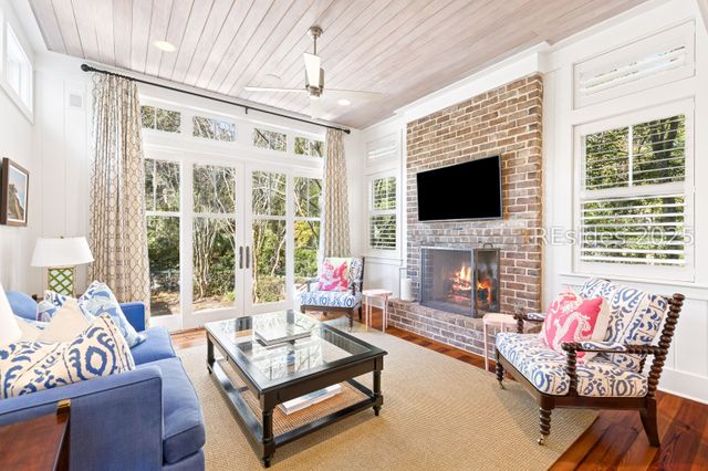 362 Mount Pelia Rd, Bluffton, SC 29910