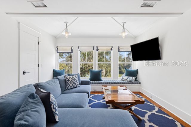 362 Mount Pelia Rd, Bluffton, SC 29910