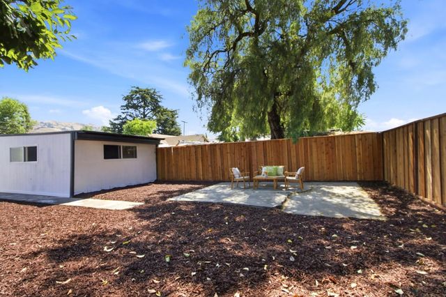 75 S Cragmont Avenue, San Jose, CA 95127