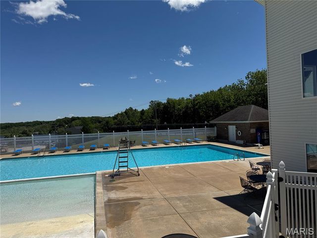 10424 Walnut Lane, Foristell, MO 63348