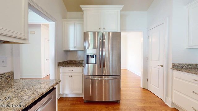 112 S Bracken Fern Lane, Southern Pines, NC 28387