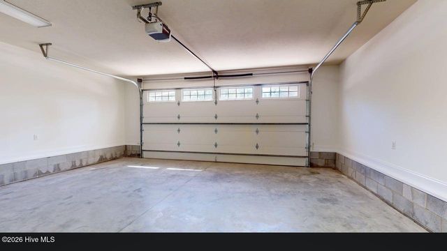 112 S Bracken Fern Lane, Southern Pines, NC 28387