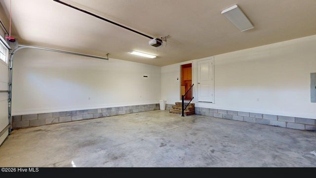 112 S Bracken Fern Lane, Southern Pines, NC 28387