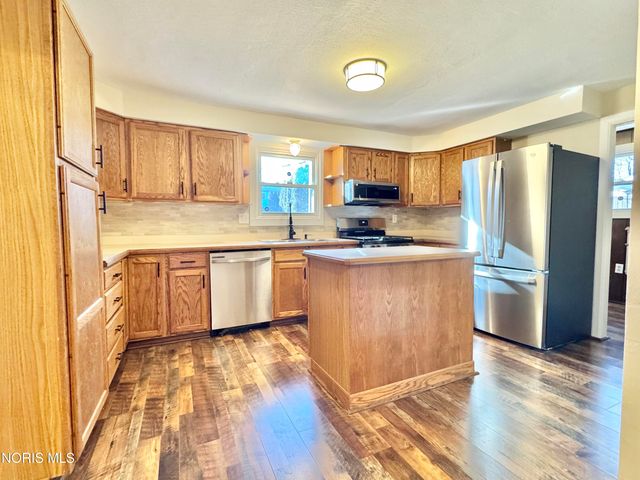 5307 Clover Lane, Toledo, OH 43623
