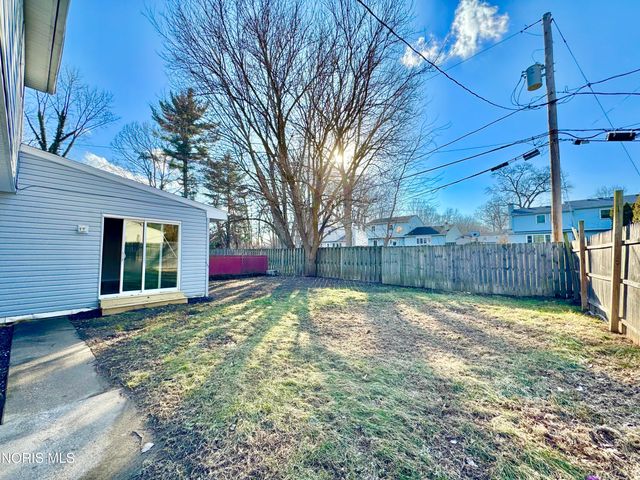 5307 Clover Lane, Toledo, OH 43623