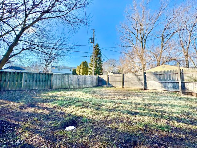 5307 Clover Lane, Toledo, OH 43623