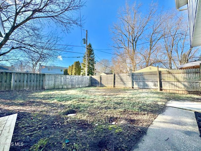 5307 Clover Lane, Toledo, OH 43623