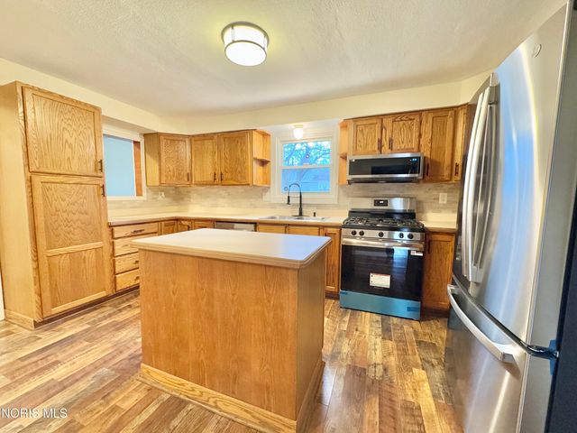 5307 Clover Lane, Toledo, OH 43623