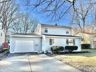 5307 Clover Lane, Toledo, OH 43623