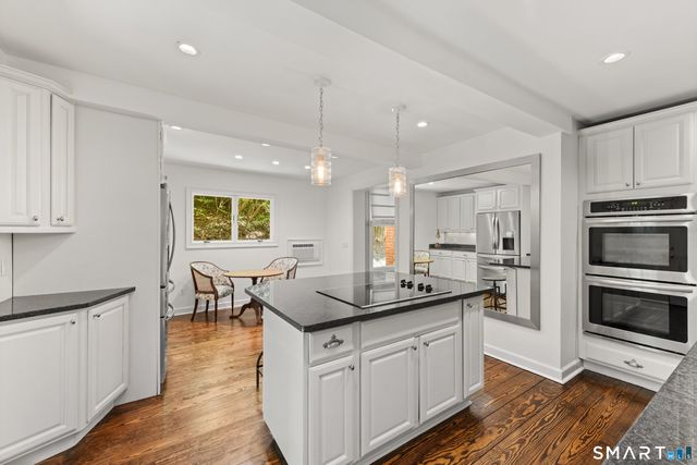 123 Lyons Plain Road, Weston, CT 06883