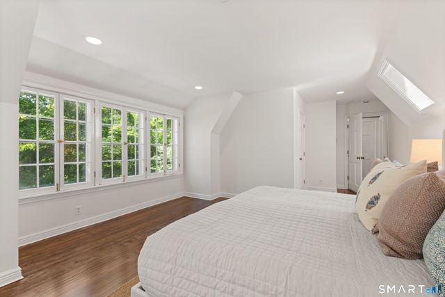 123 Lyons Plain Road, Weston, CT 06883