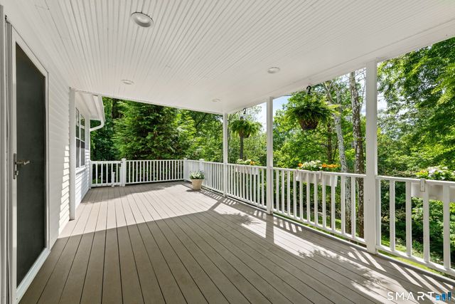123 Lyons Plain Road, Weston, CT 06883