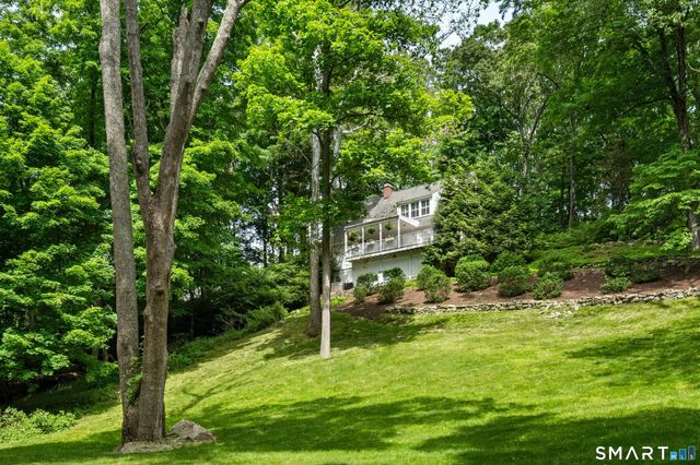 123 Lyons Plain Road, Weston, CT 06883